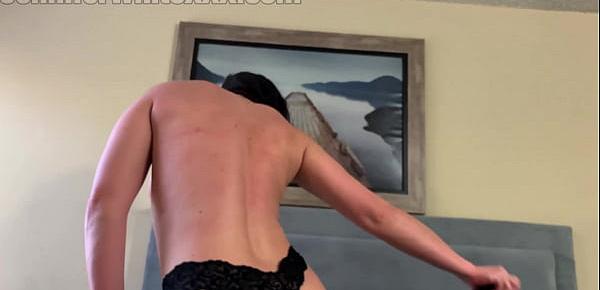Sucking BBC whille Husband is at Work